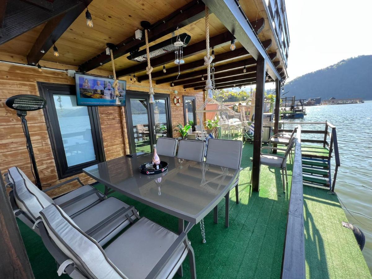 Holiday Bicaz Bungalows On The Lake Εξωτερικό φωτογραφία