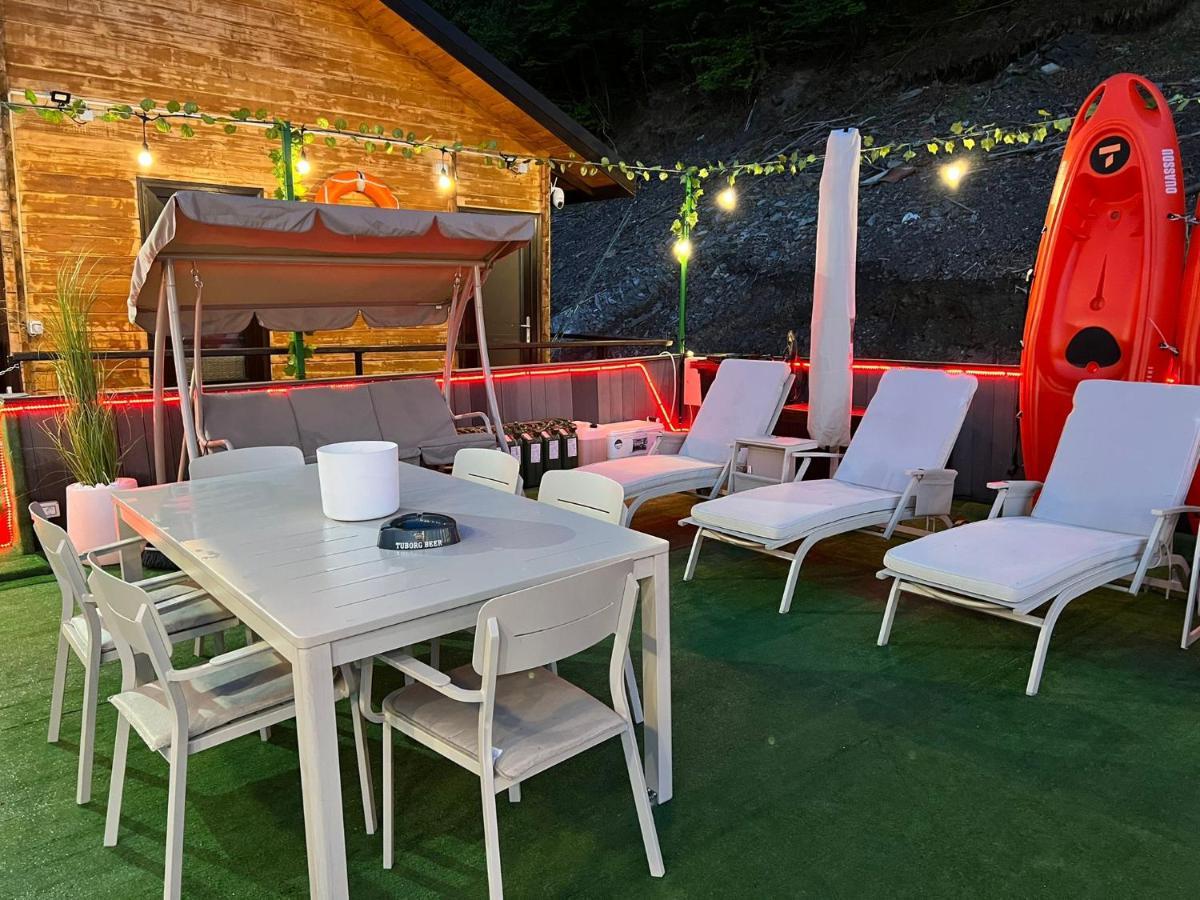 Holiday Bicaz Bungalows On The Lake Εξωτερικό φωτογραφία
