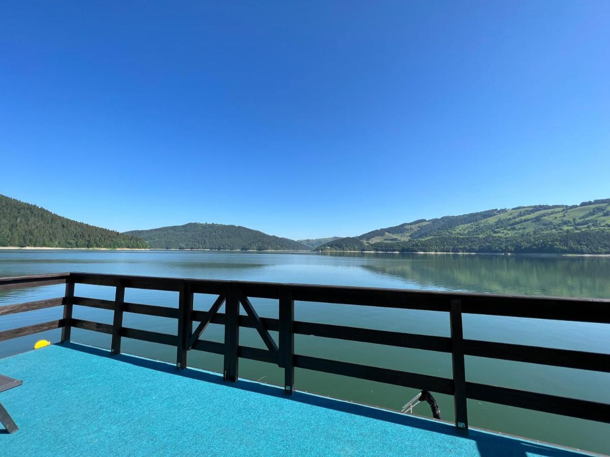 Holiday Bicaz Bungalows On The Lake Εξωτερικό φωτογραφία