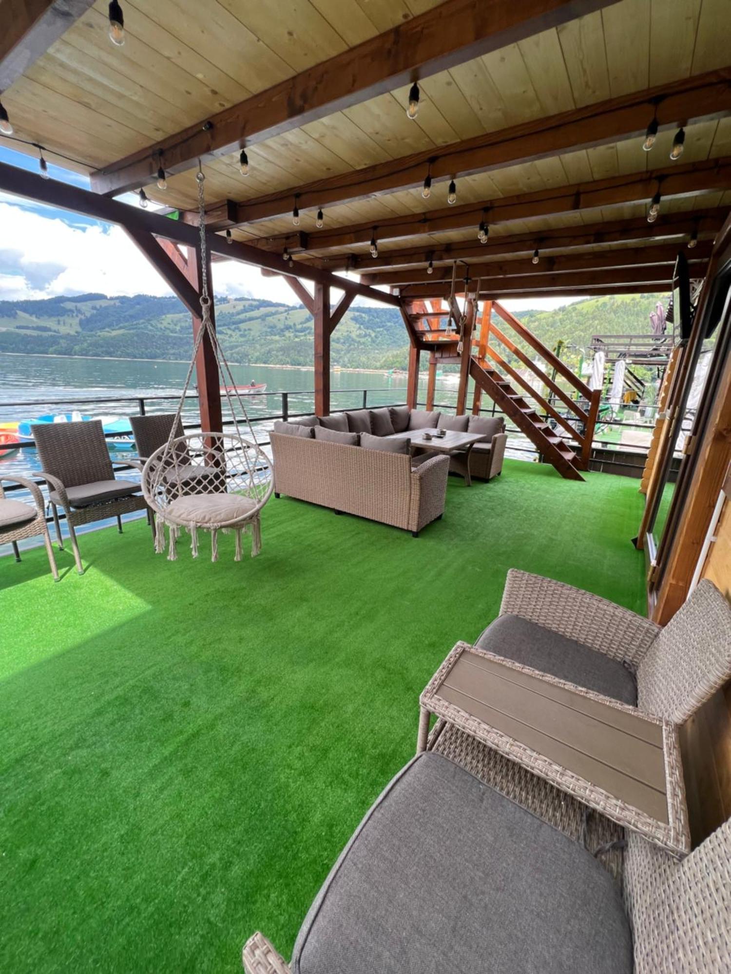 Holiday Bicaz Bungalows On The Lake Εξωτερικό φωτογραφία
