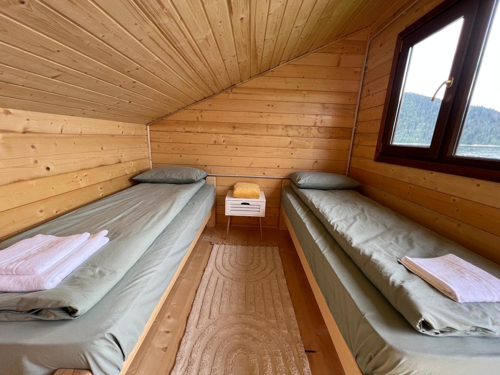Holiday Bicaz Bungalows On The Lake Εξωτερικό φωτογραφία