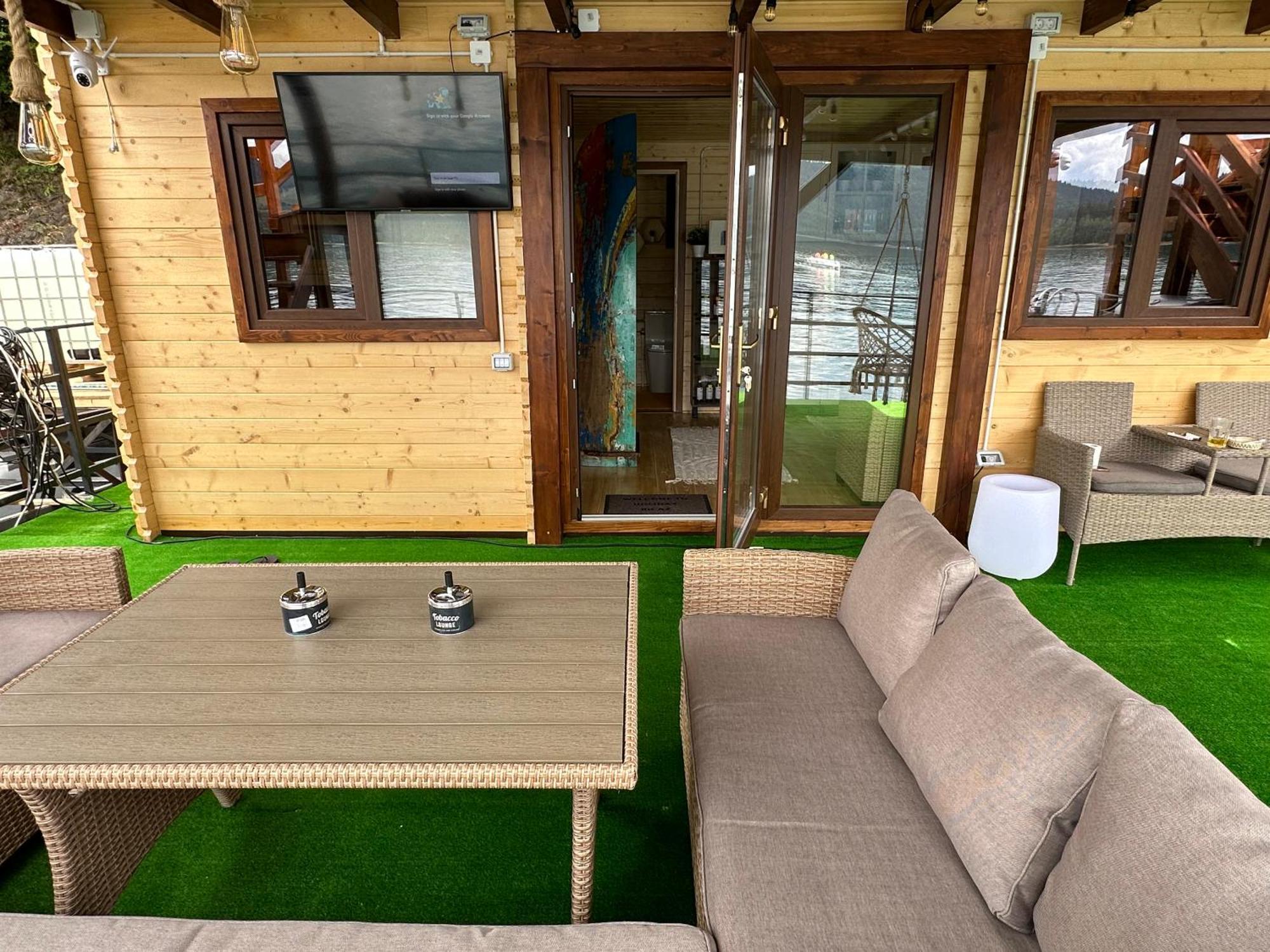 Holiday Bicaz Bungalows On The Lake Εξωτερικό φωτογραφία